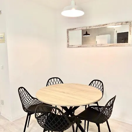 Spacieux A 450 M De La Apartamento Rosas